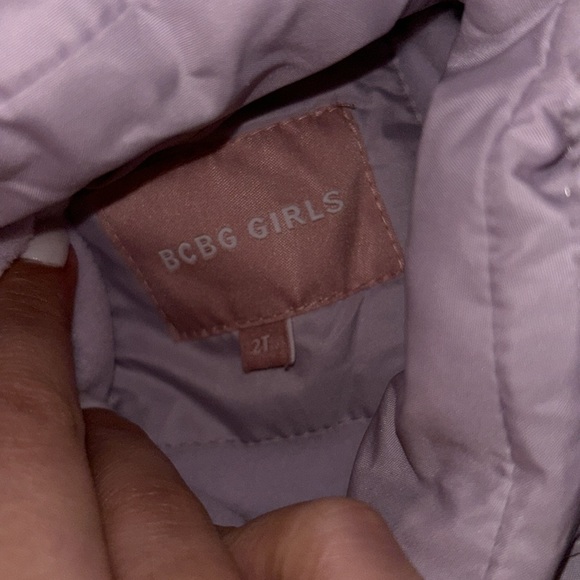 Girls bcbg winter coat SIZE 2T used once in great condition - Picture 4 of 7